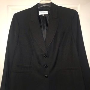 Jones New York Black Pinstriped Blazer